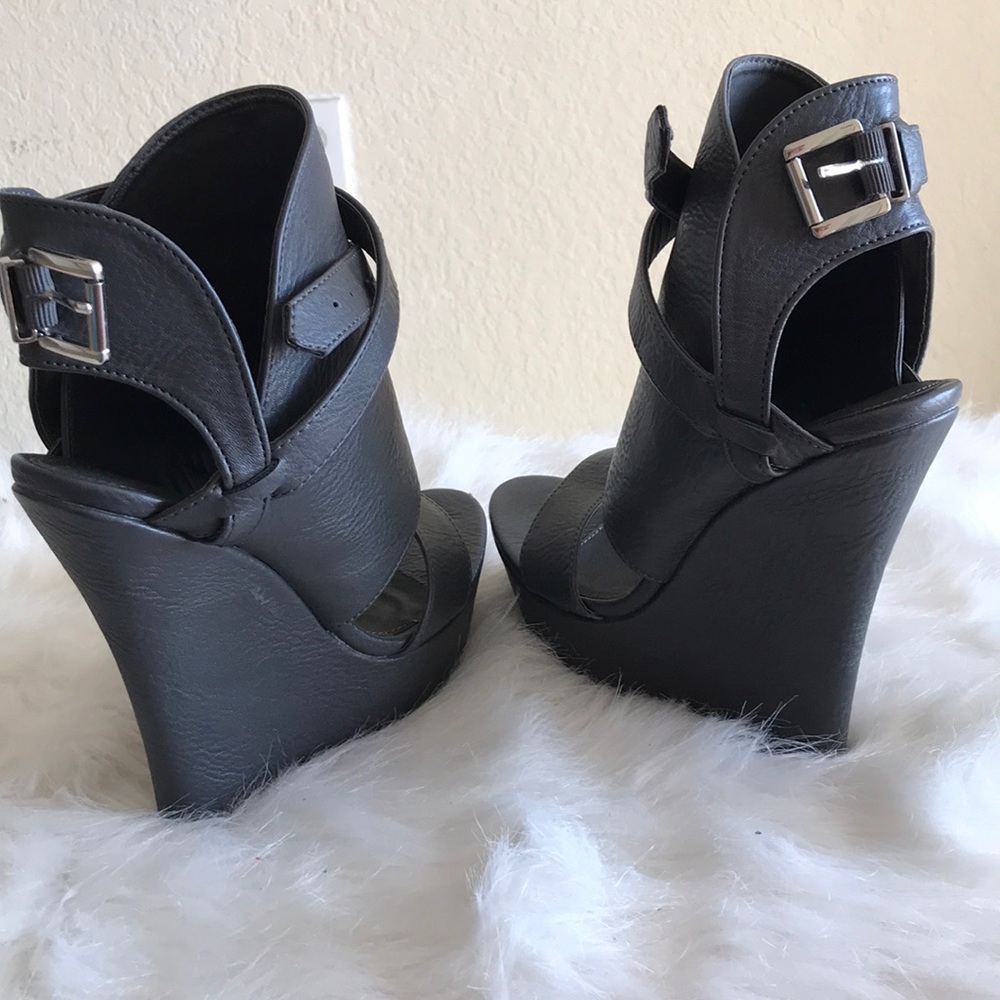 Wedges - Picture 4 of 5
